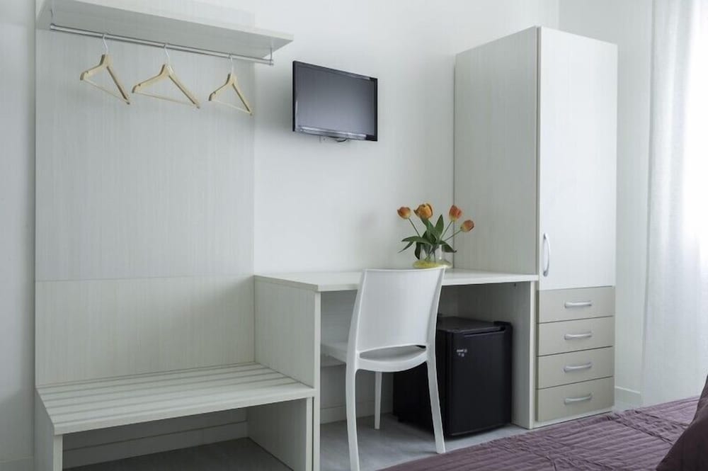 Easy Venice Room 11/18