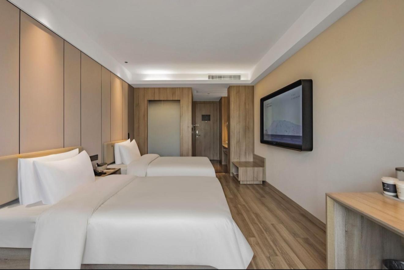 Elegant, Twin Beds
