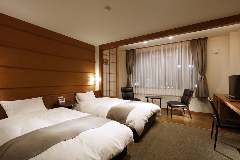 TYPE B, TWIN BEDS