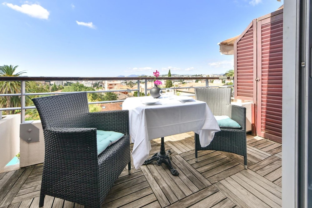 Zenitude Hotel-Residences Le Cannet 47/50