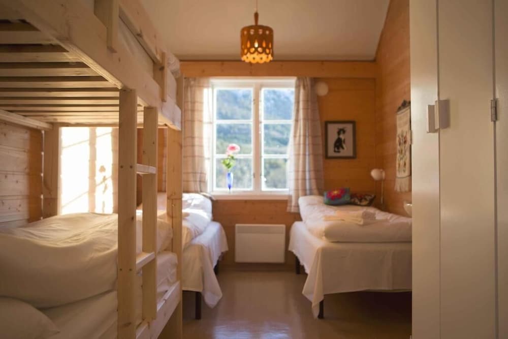 Phillipshaugen Lodge 25/48
