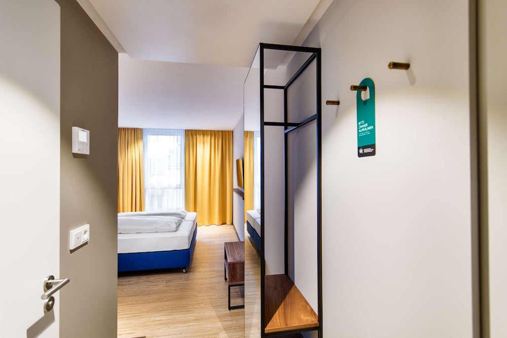 elaya hotel goeppingen, Trademark Collection by Wyndham 13/56