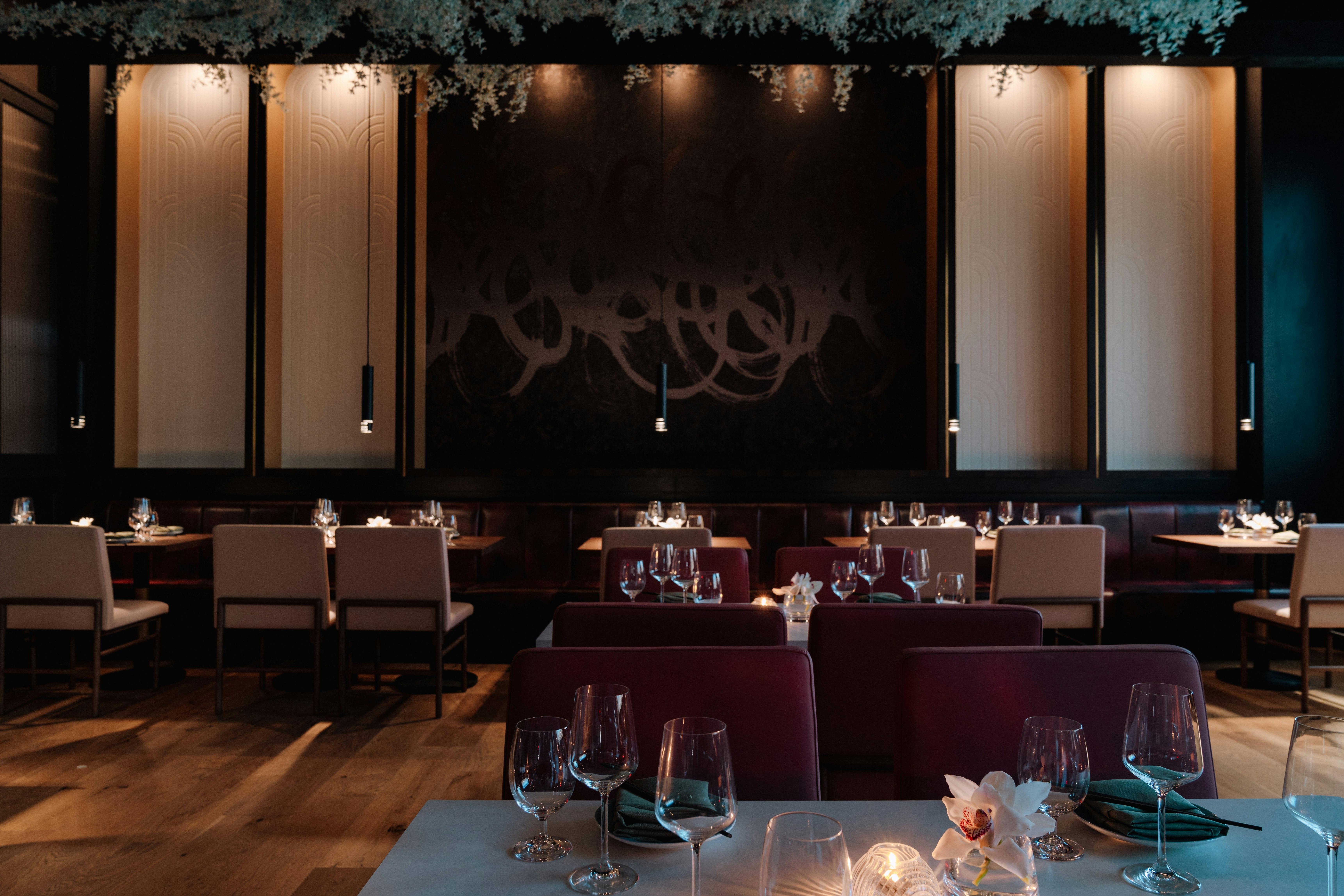 Blossom Hotel Houston, Curio Collection by Hilton 23/36