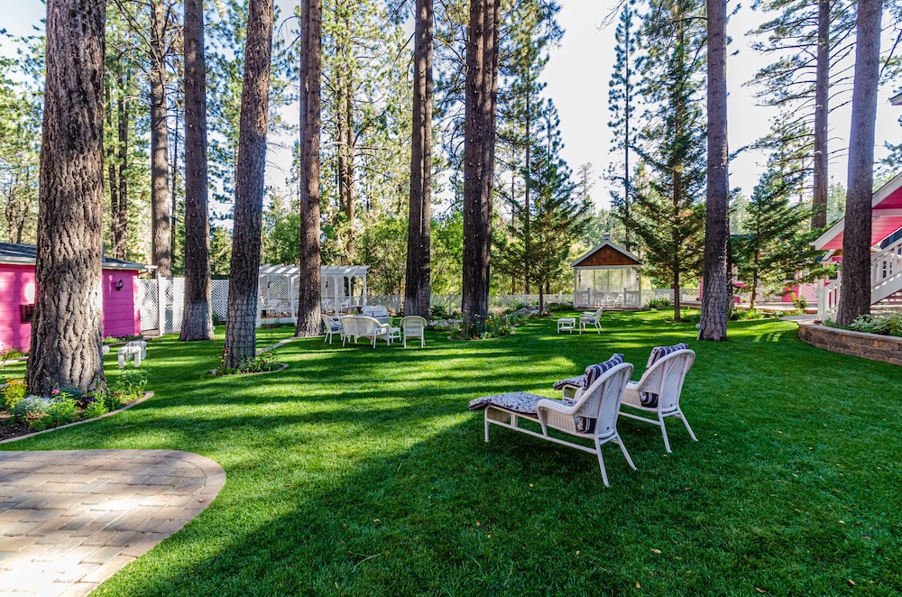 Apples Bed Breakfast 59/71