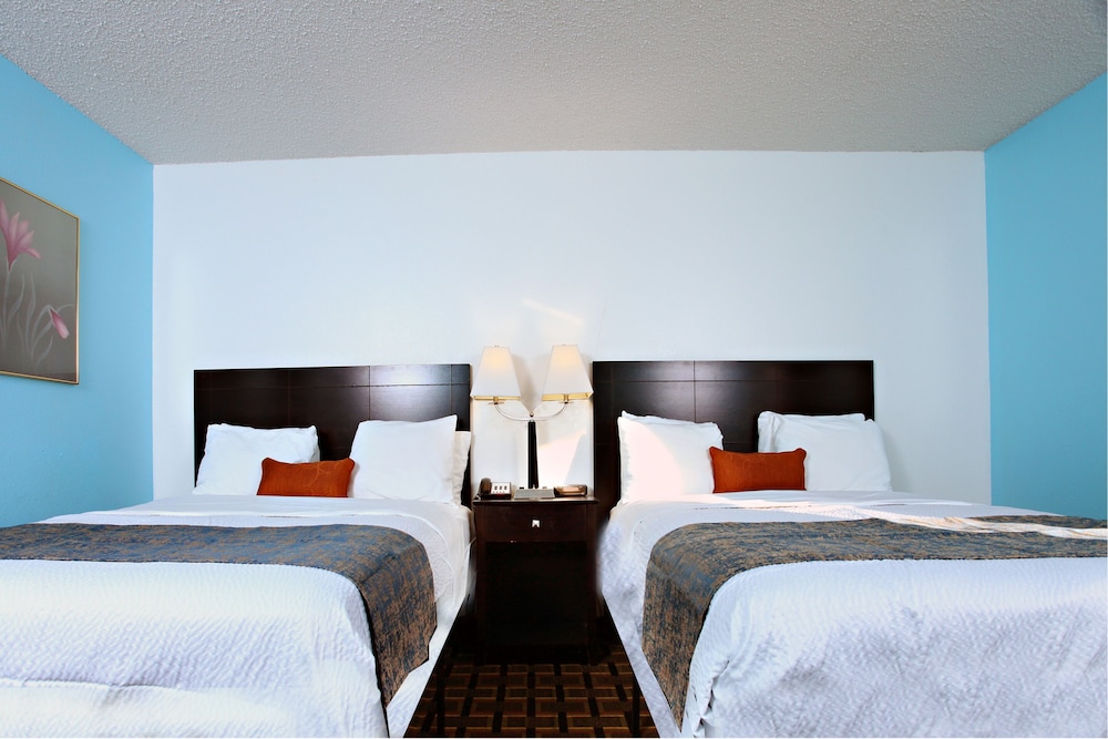 Coratel Inn & Suites By Jasper Newton 15/30