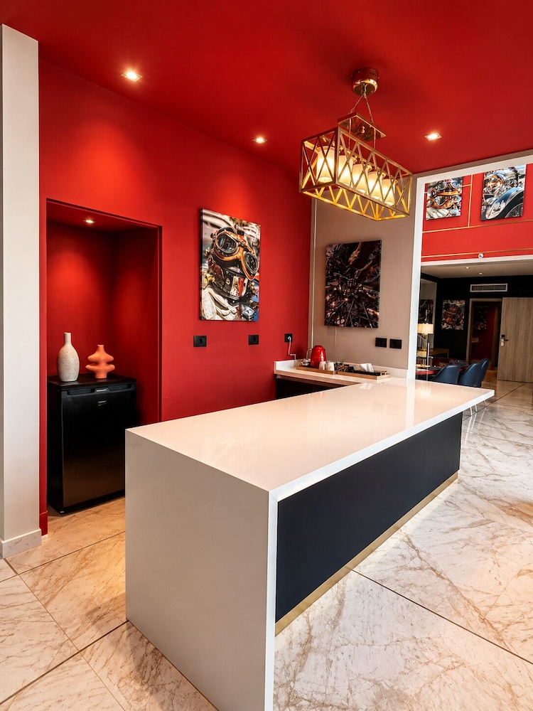 M Hotels at Porto Marina 6/50
