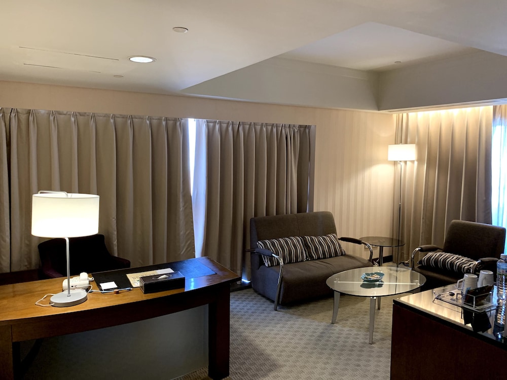 Evergreen Plaza Tainan 42/64