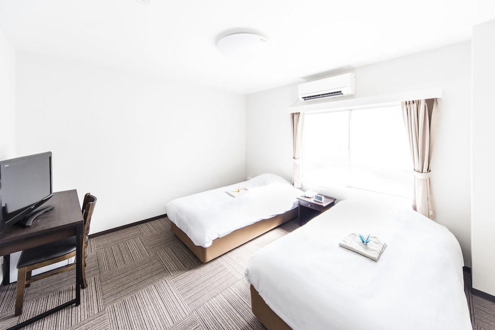 Best Hotel 34/44