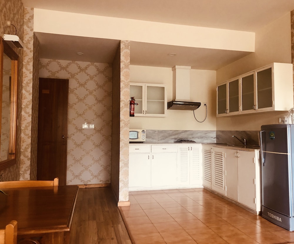 Bhutan Suites 4/34