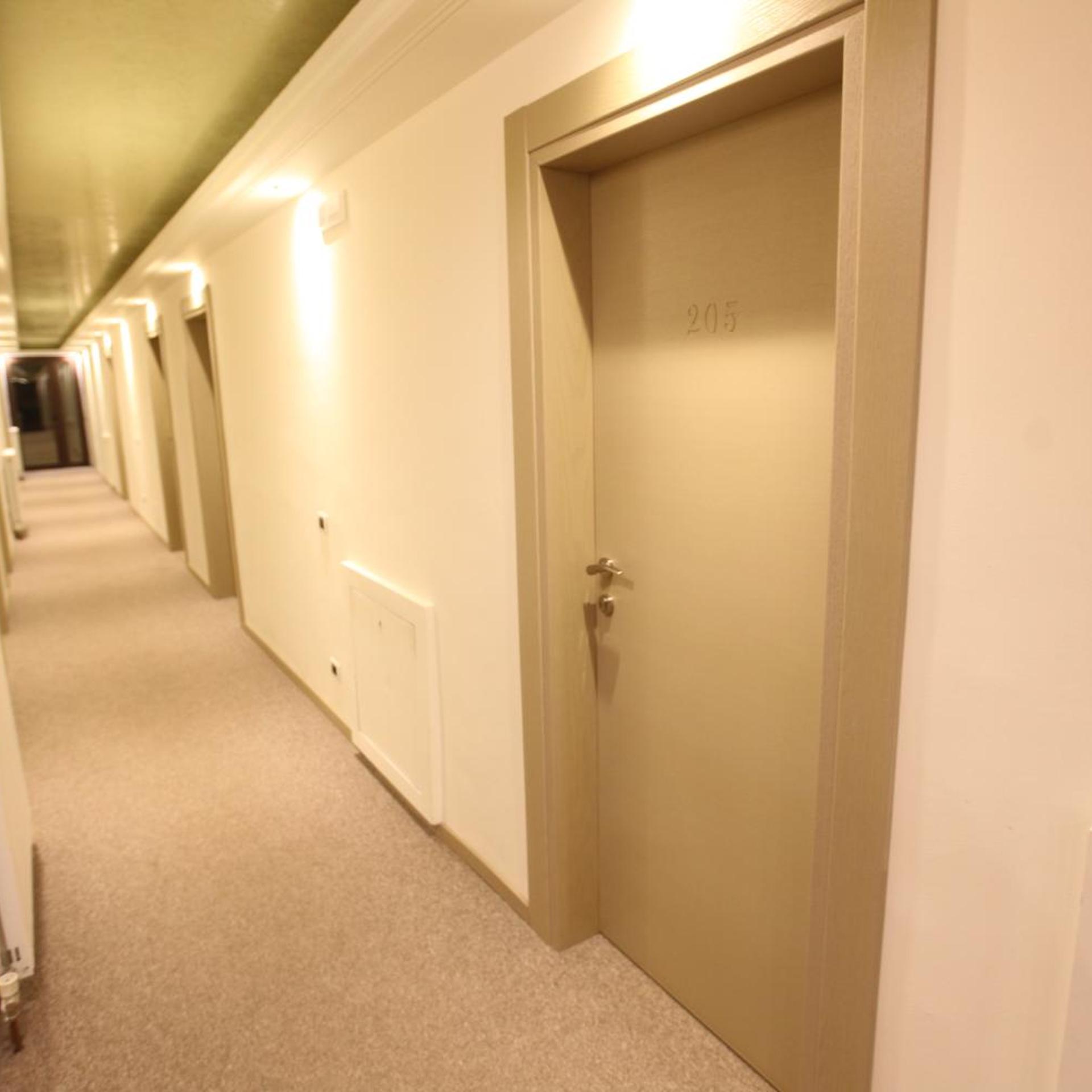 Alpin Llogara Hotel 25/55