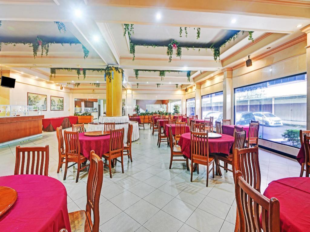 OYO 1178 Plaza Hotel Tanjung Pinang 32/50