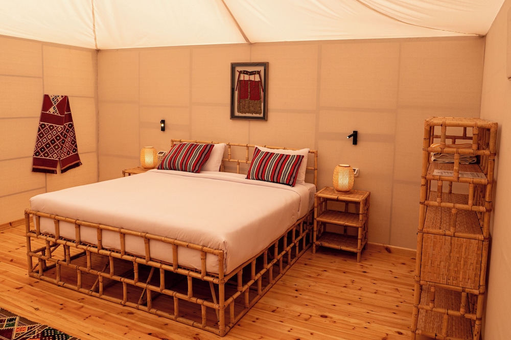 ROYAL, TENT, RESORT VIEW
