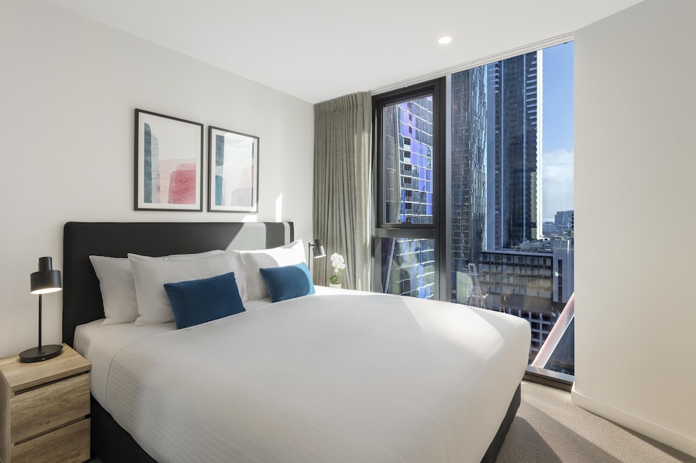 Avani Melbourne Central Residences 26/76