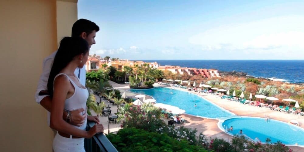 Hotel Las Olas 44/50