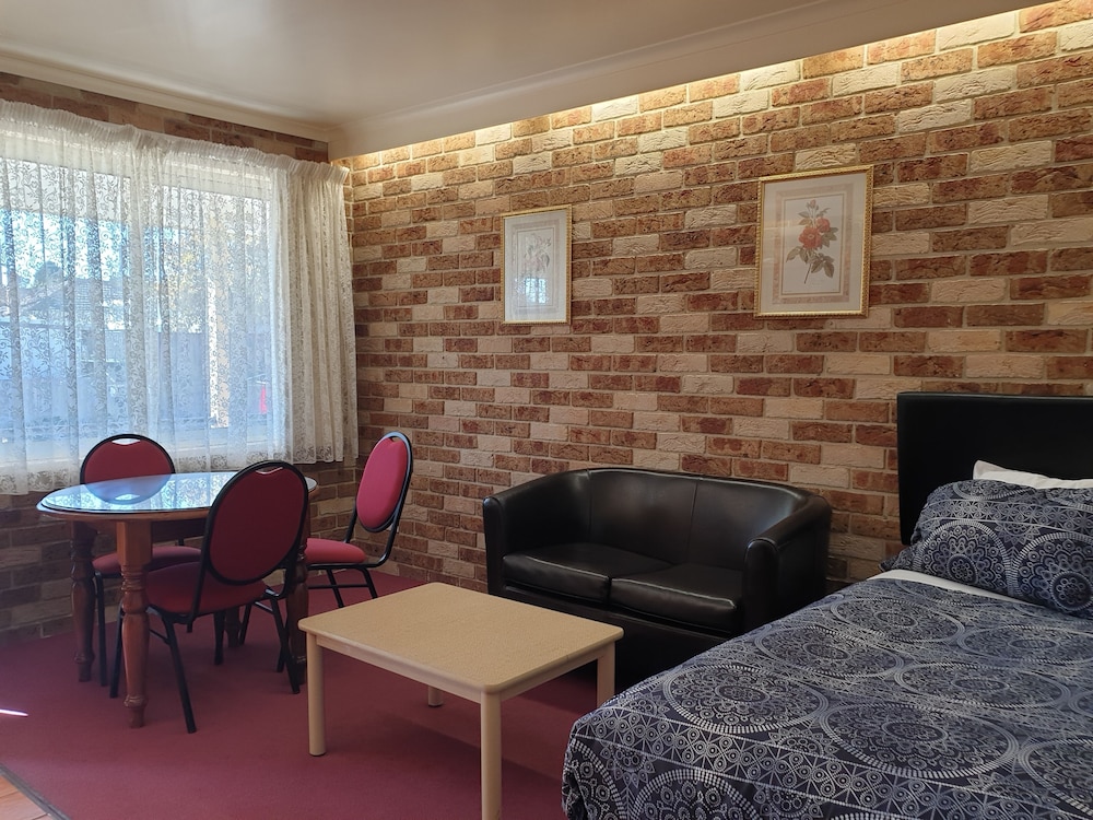 Leagues Motel Queanbeyan 31/50