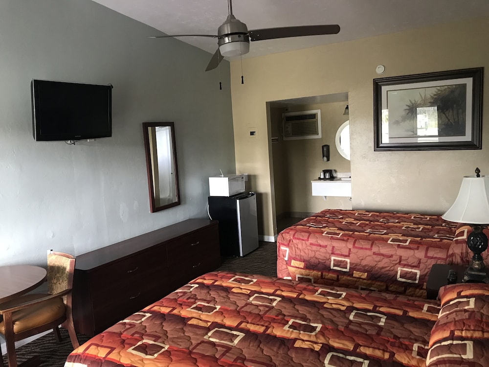 Immokalee Inn 14/26