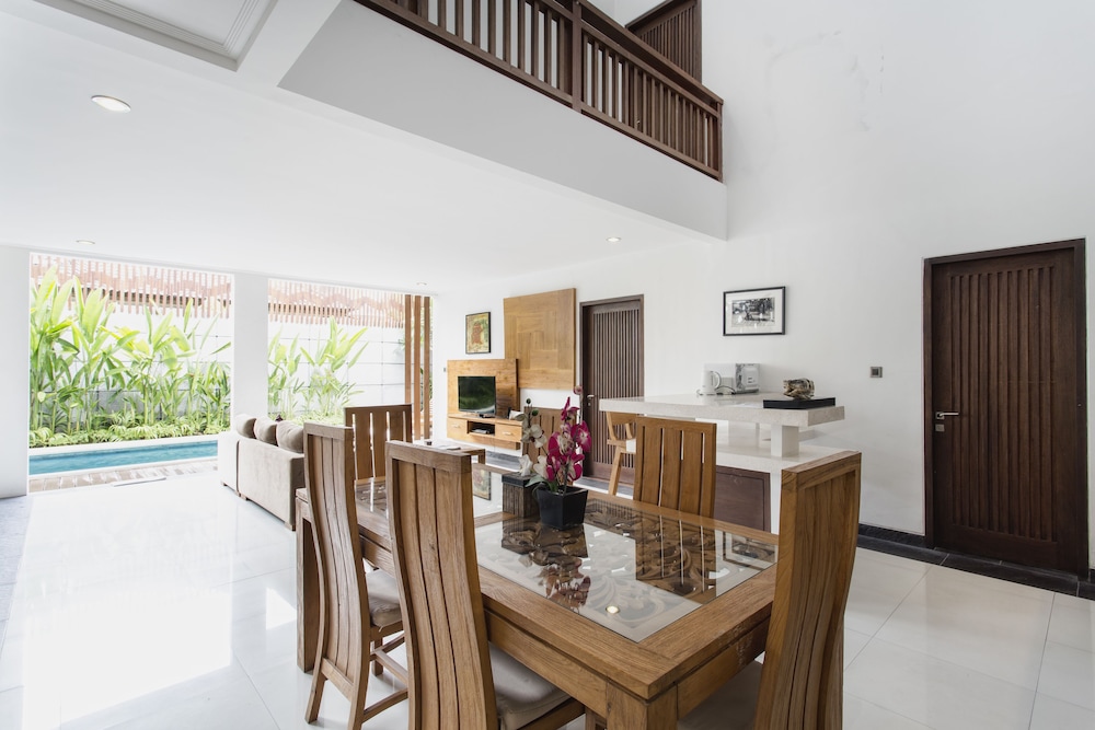 Lobby at DELU VILLAS AND SUITES SEMINYAK, BALI