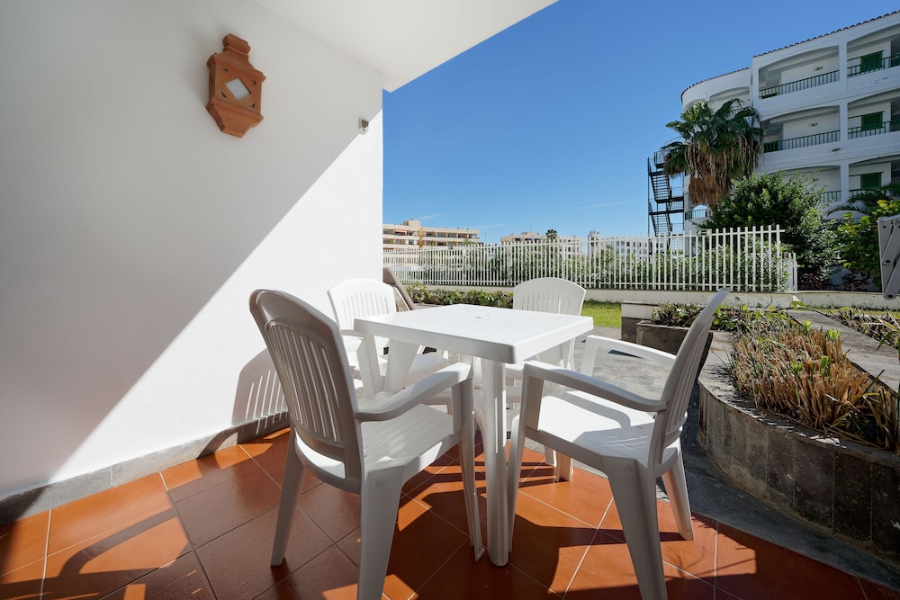 TC Apartamentos Dorotea 52/71