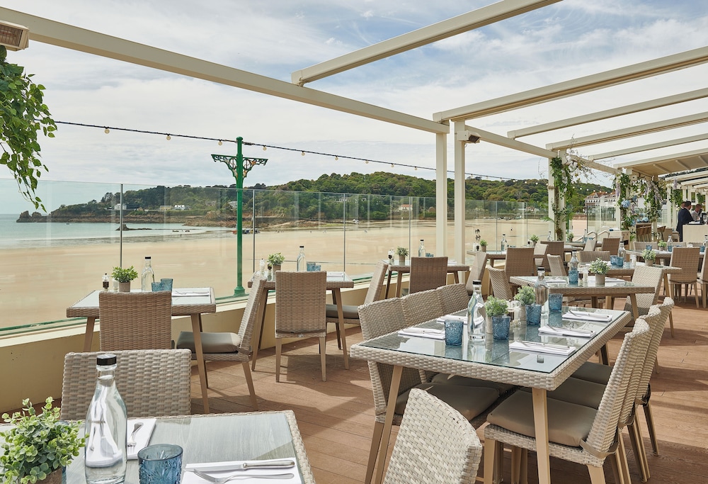 L Horizon Beach Hotel And Spa 51/63