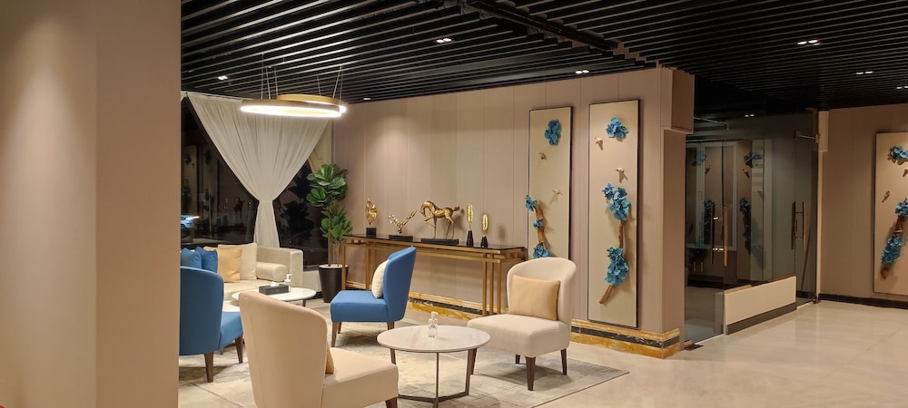 أكيلا جدة الحمراء(Aquila Hotel) 16/32