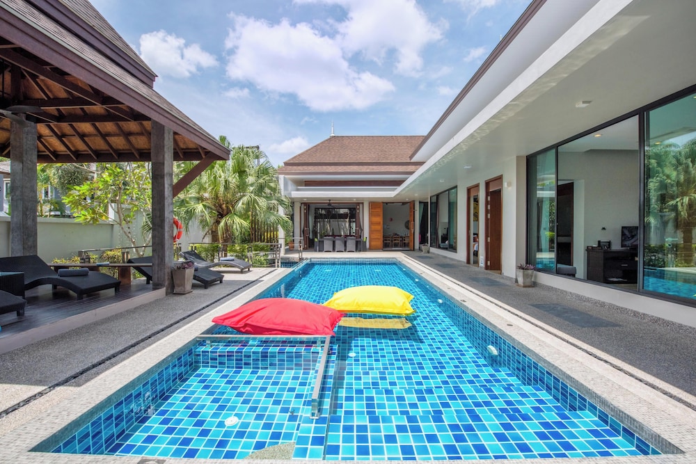 Narintara Villas 24/40