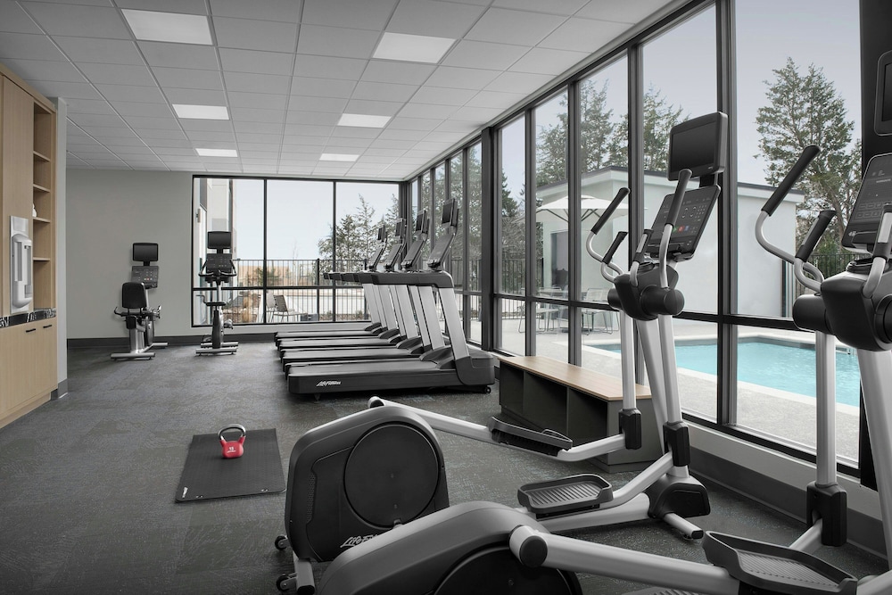 TownePlace Suites by Marriott Paris 11/32