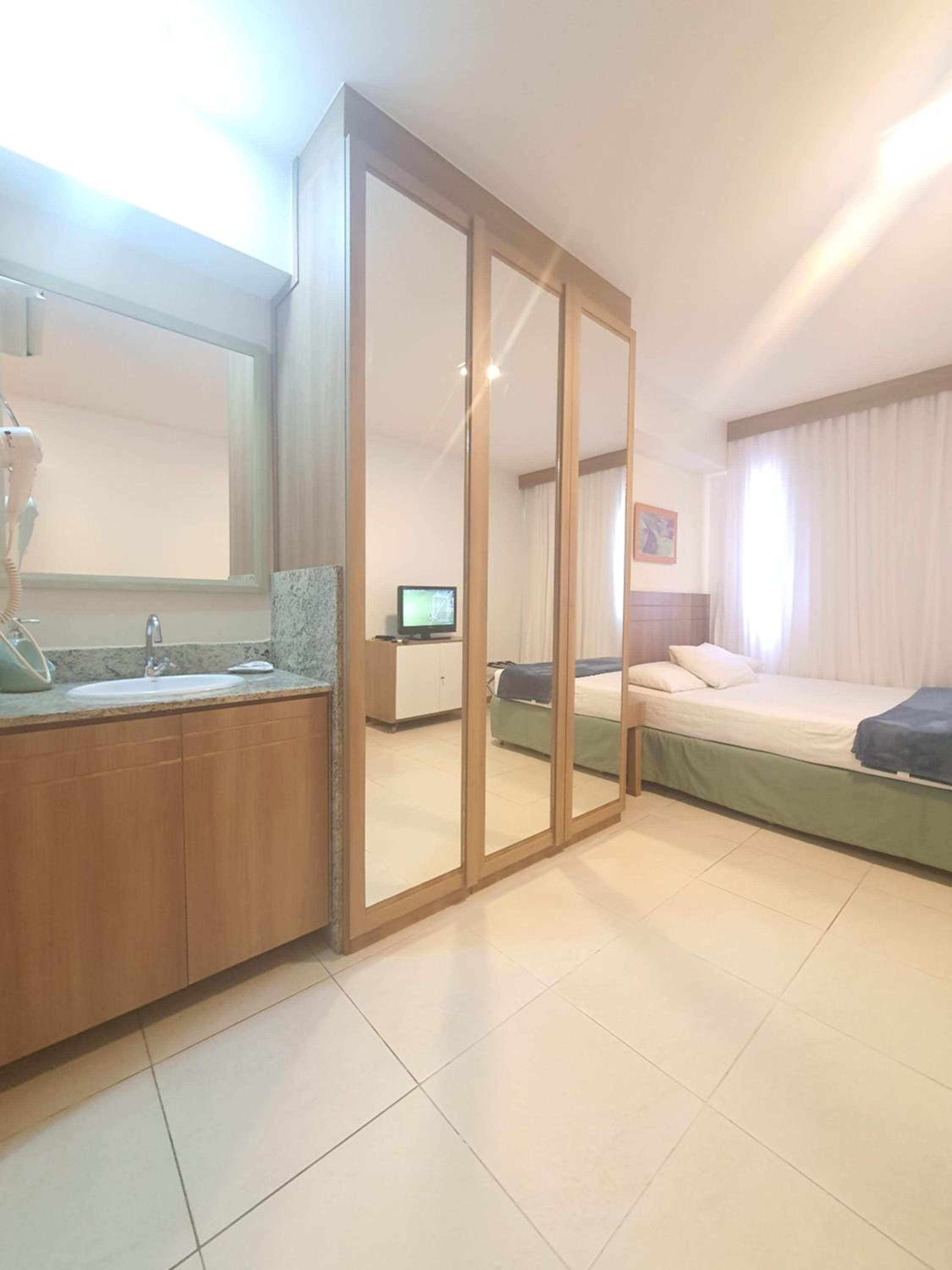 Apart Hotel Saint Moritz - Centro de Brasília 12/50