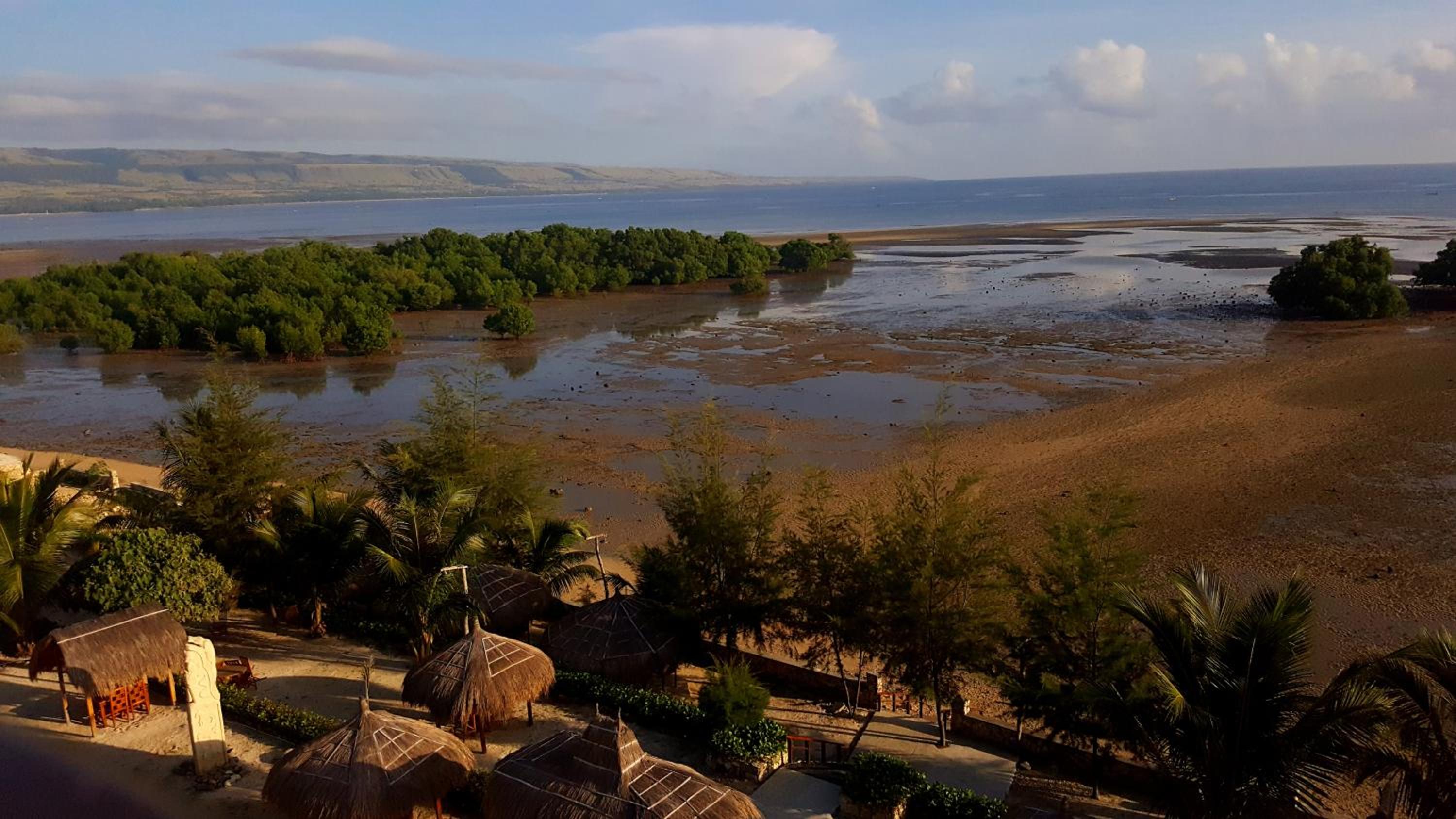 Padadita Beach Hotel 43/50