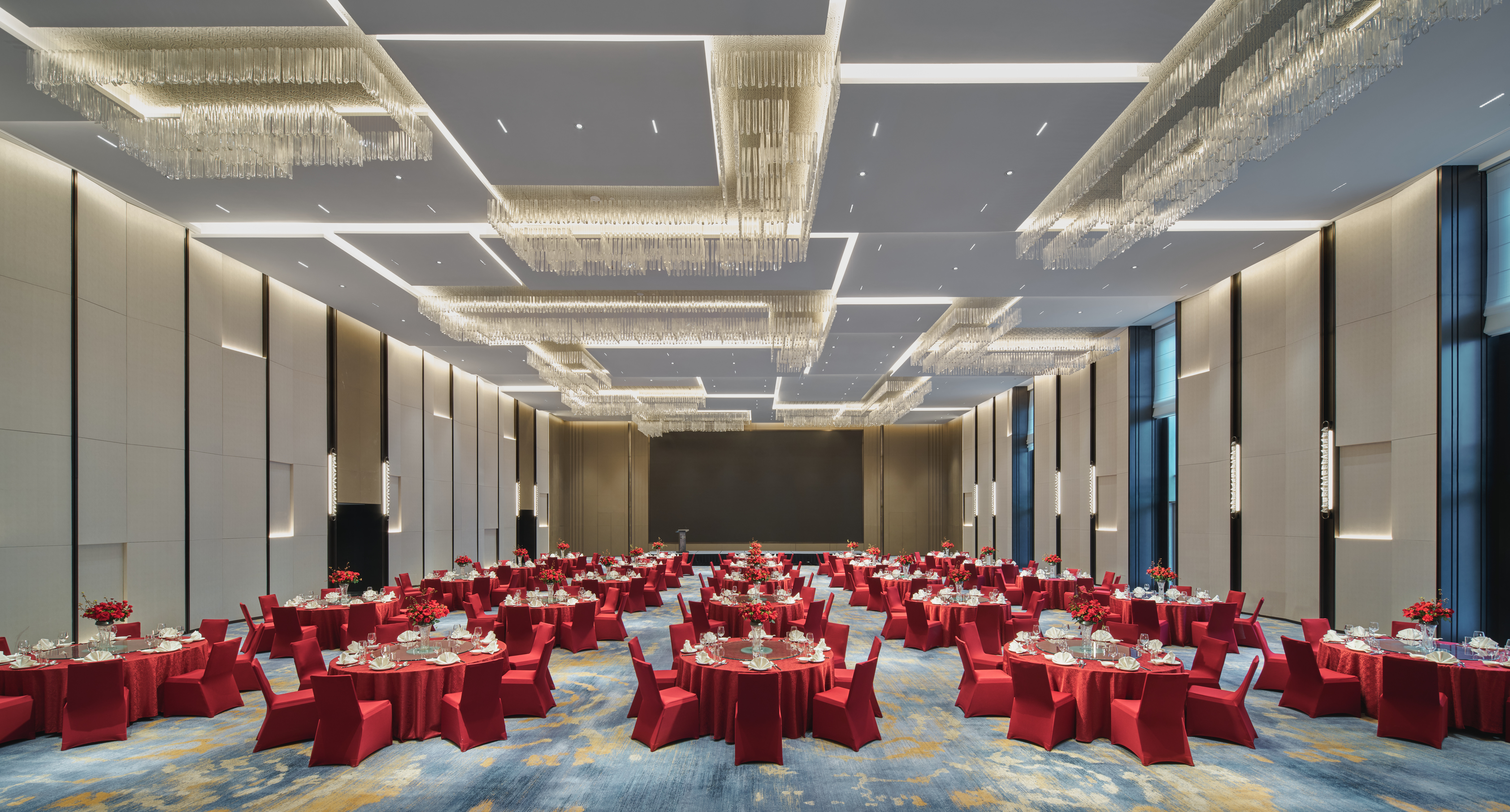 Crowne Plaza Shangluo 50/60