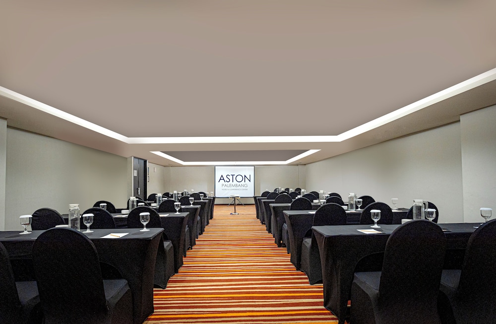 Aston Palembang Hotel and Conference Center 30/35
