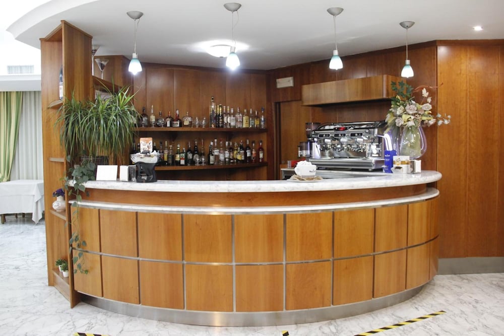 CITTA DEI PAPI HOTEL 5/27