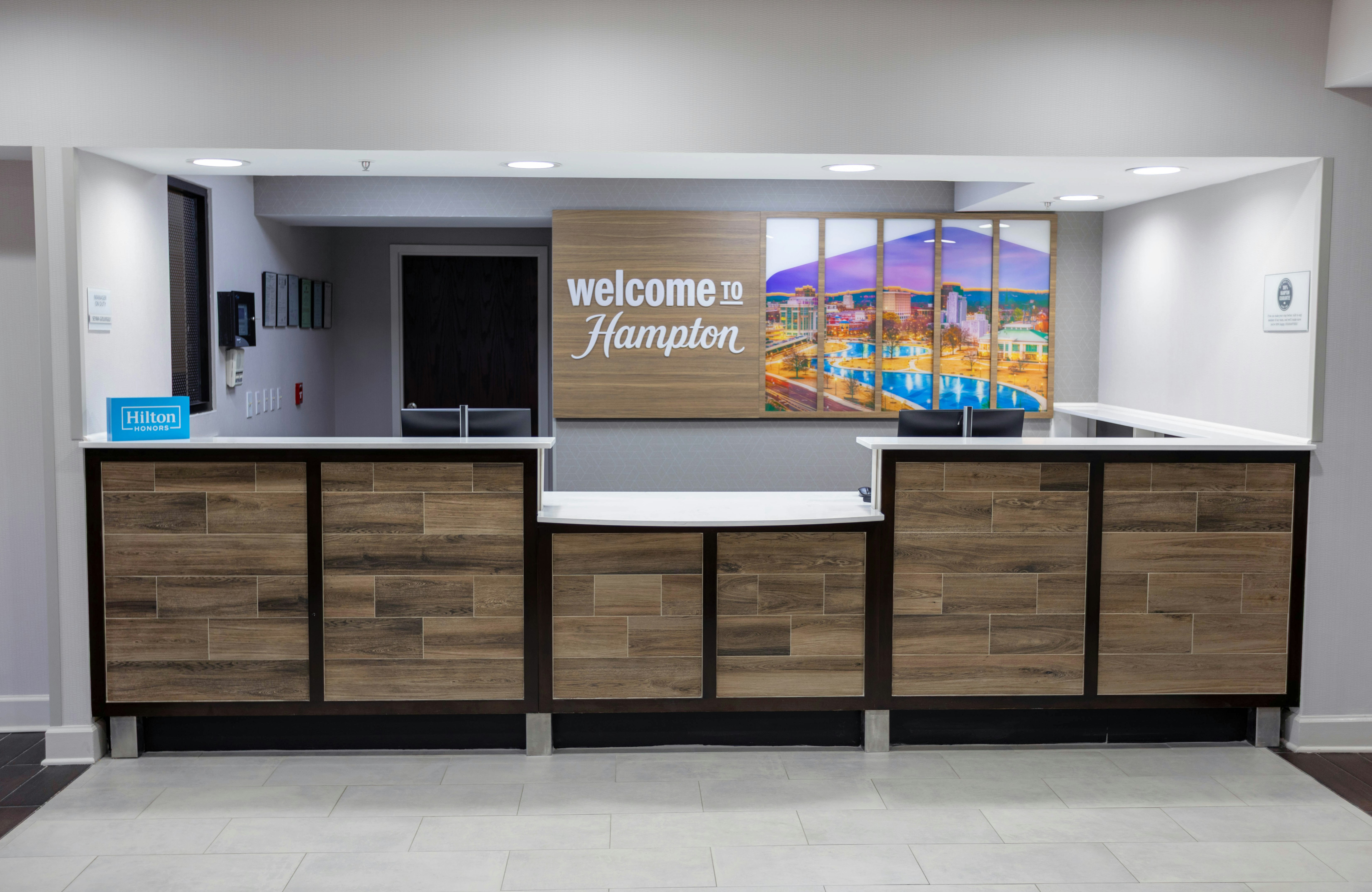 Hampton Inn Madison Huntsville Airport 11/55