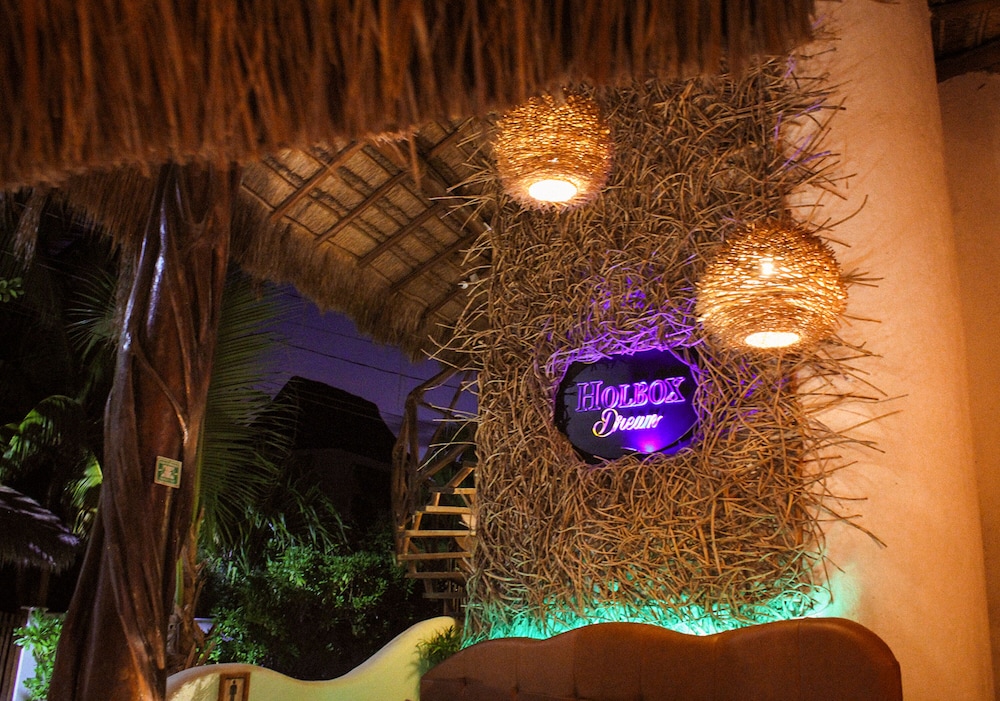 HolboxDream Beachfront 25/50