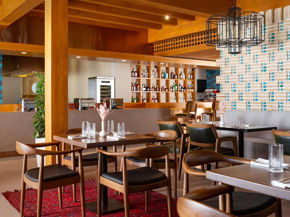 Mercure Bukhara Old Town 45/60