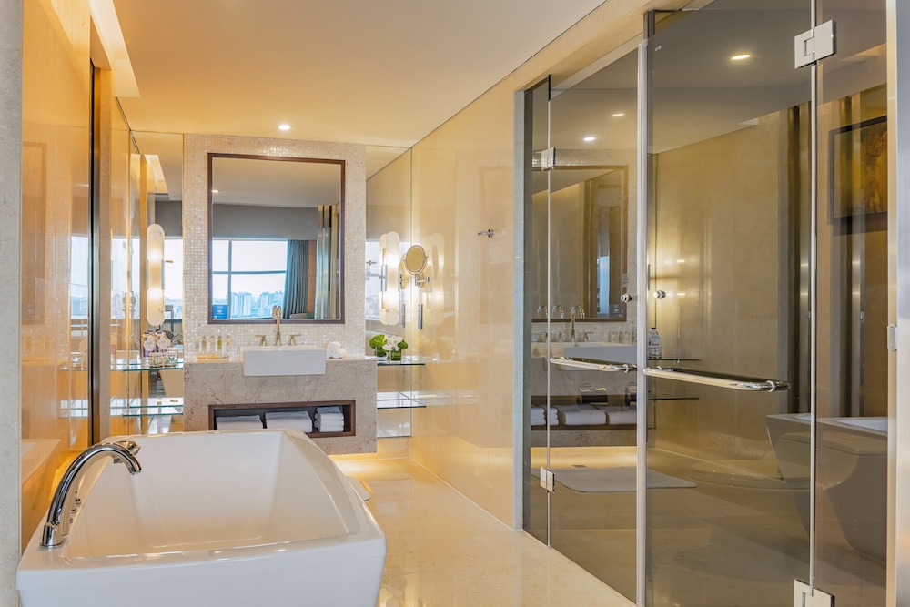 Hilton Shanghai Hongqiao Hotel 23/70