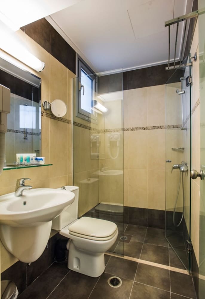 غرفة بسريرين منفصلين بإطلالة على الجبل مع أريكة، Almiriki Chios Rooms & Apartments 5/6