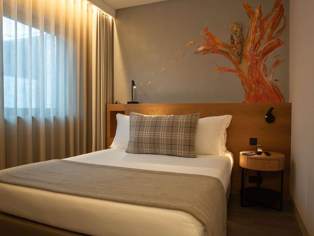 Ibis Styles Lisboa Aeroporto 24/61