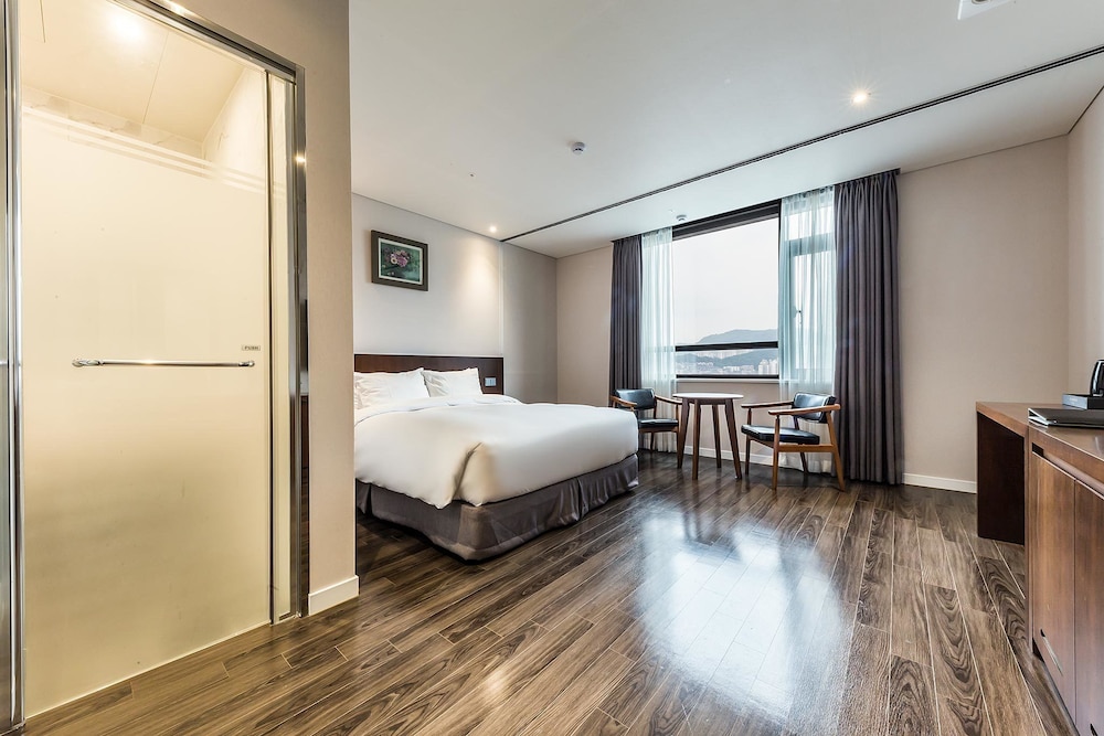 CS Premier Hotel Seoul 14/23