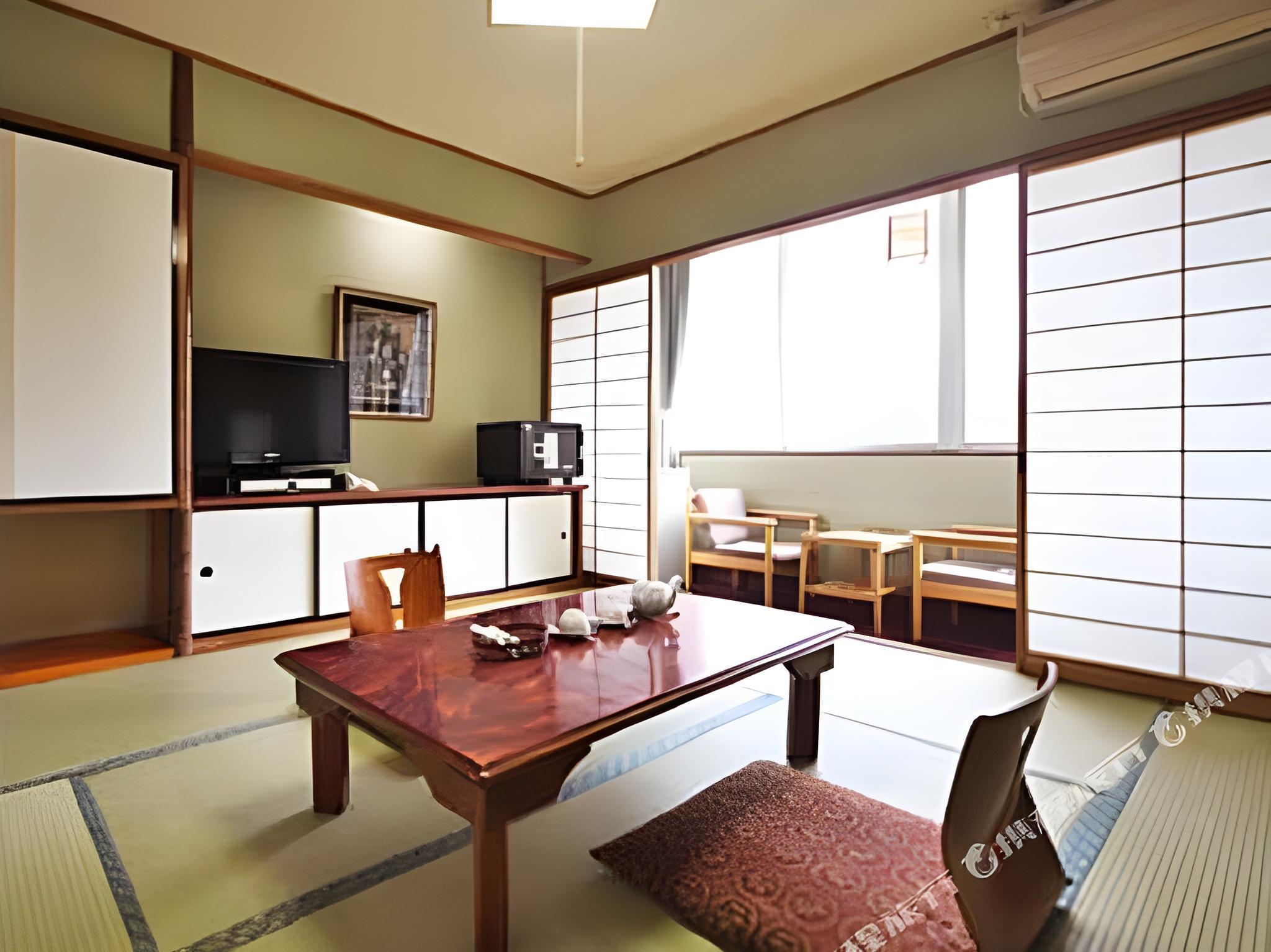 Gero Onsen Kanko Hotel Yumotokan 10/15