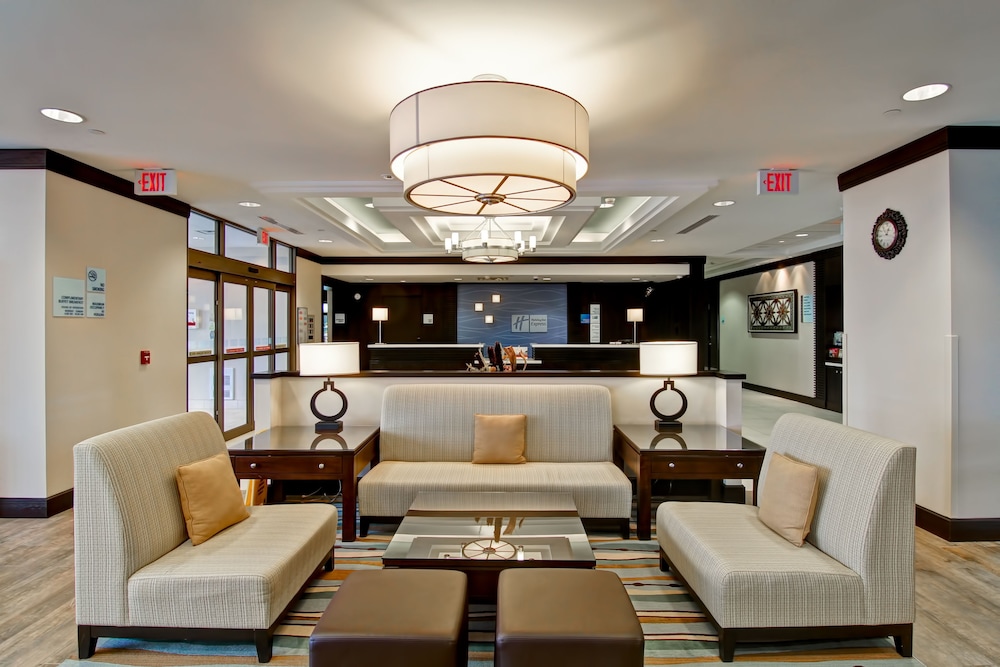Holiday Inn Express Hotel Suites Waterloo St Jacobs 46/78