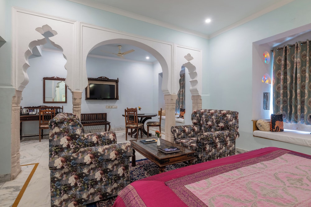 Rajasthan Palace Hotel 39/50