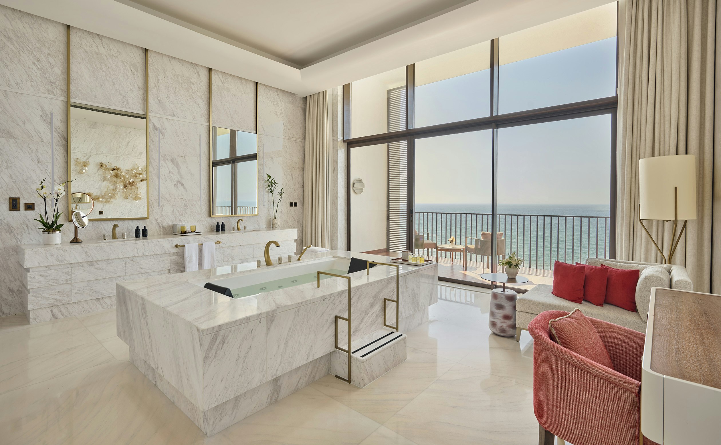 Mandarin Oriental, Muscat 85/117