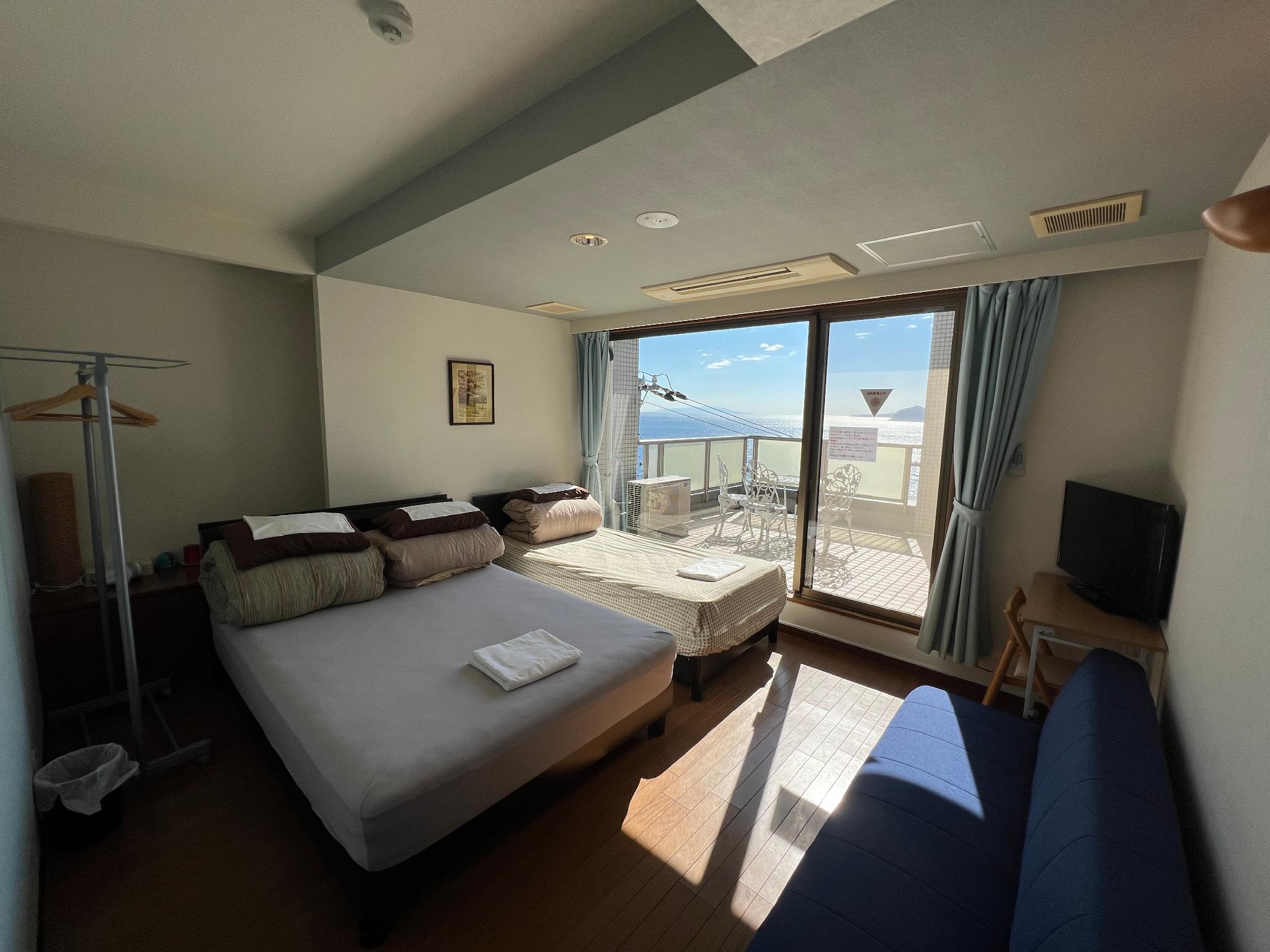 Room, Triple, Mountain View, Ocean View, Night View