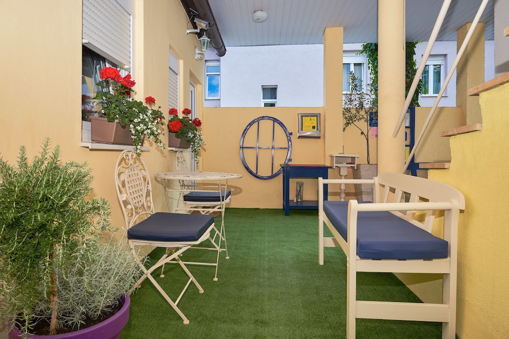 Anastasia Suites Zagreb 54/75