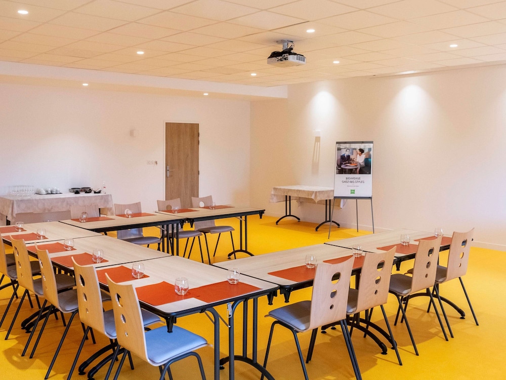 ibis Styles Fougeres 47/59