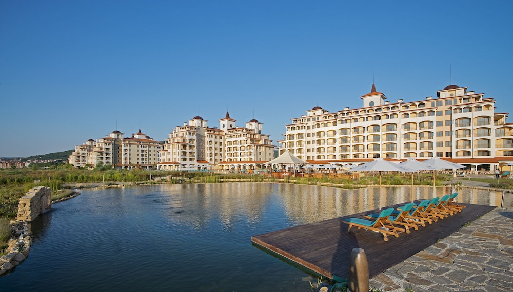 Sunrise All Suites Resort 39/49