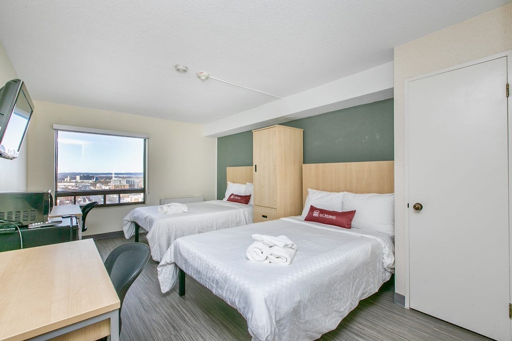 Rideau Residence University of Ottawa 5/12