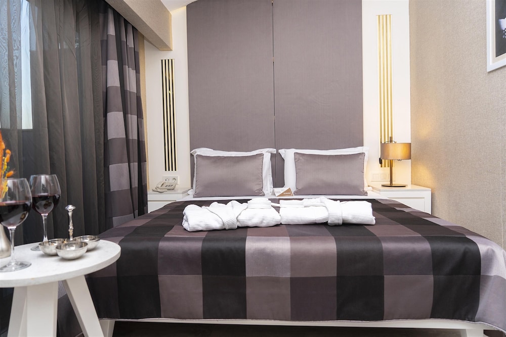 Sky Kamer Boutique Hotel 14/78