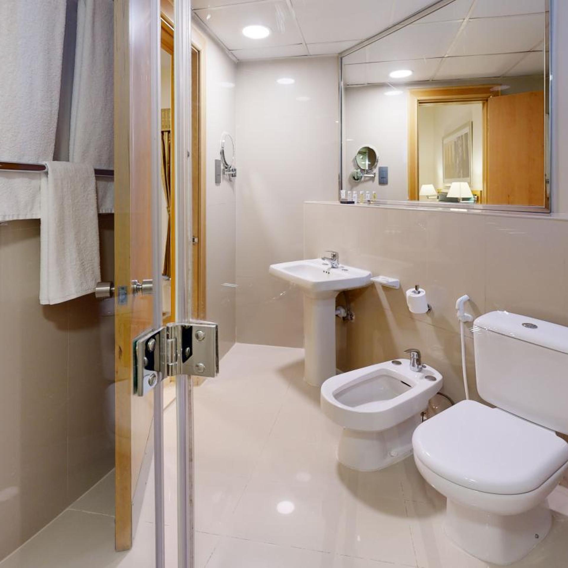 Golden Sands Hotel Apartments 3-5-10