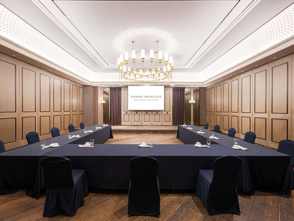 Grand Mercure Ambassador Changwon 44/47